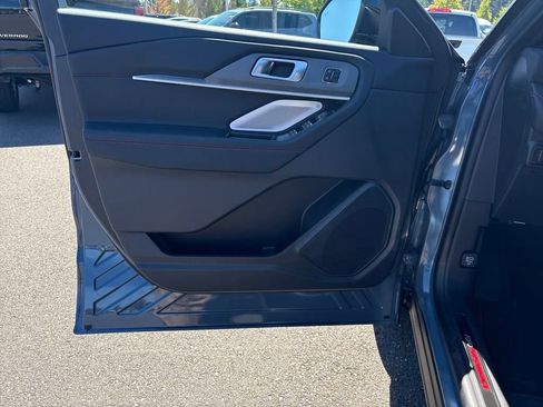 New 2025 Ford Explorer ST w/ Sun And Sound Package image 13