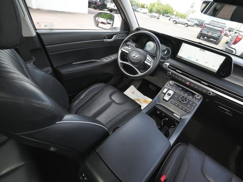 Used 2023 Hyundai Palisade Limited w/ Cargo Package AWD/4WD image 45