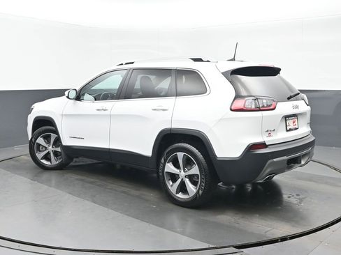 Used 2019 Jeep Cherokee Limited w/ Trailer Tow Group image 5