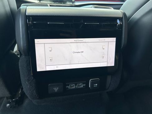 Certified 2023 Jeep Grand Wagoneer L Series III w/ Rear Seat Video Group 1 AWD/4WD image 27