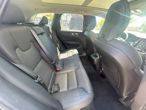 Used 2025 Volvo XC60 B5 Plus AWD/4WD image 14