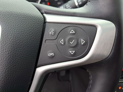 Certified 2022 GMC Terrain SLT w/ Infotainment Package II image 23