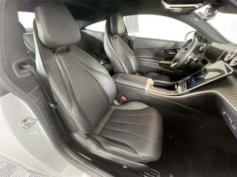 Used 2024 Mercedes-Benz CLE 300 4MATIC Coupe image 23
