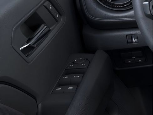 New 2025 Chevrolet Colorado LT w/ LT Convenience Package RWD image 25
