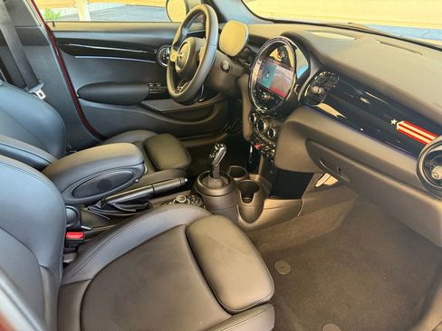 Used 2023 MINI Cooper S image 15