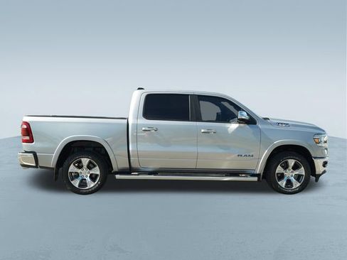 Used 2022 RAM 1500 Laramie AWD/4WD image 10