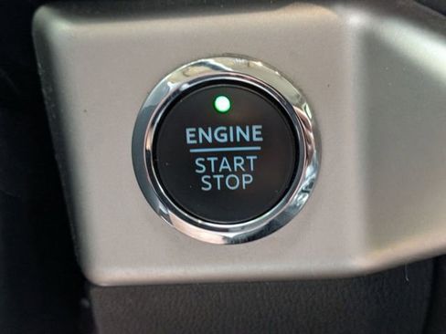 Used 2022 Ford Expedition XLT AWD/4WD image 22