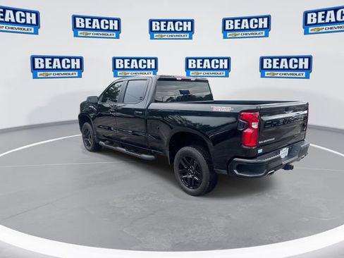 Used 2025 Chevrolet Silverado 1500 LT Trail Boss AWD/4WD image 7