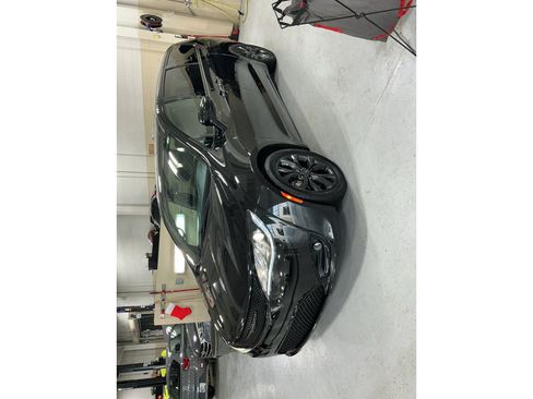 Used 2020 Chrysler Pacifica Touring w/ S Appearance Package FWD image 16