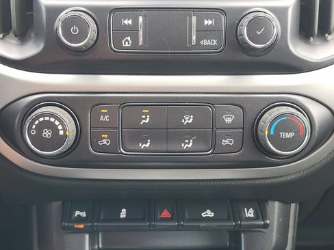 Used 2022 Chevrolet Colorado LT w/ Fleet Safety Package RWD image 21