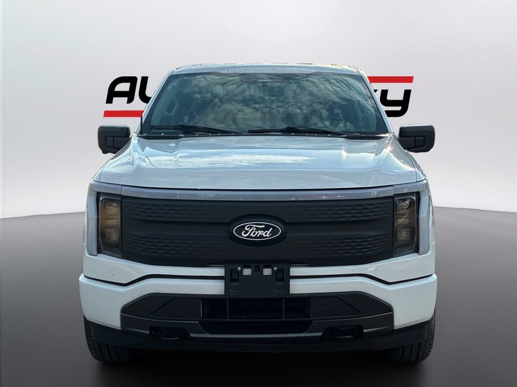 Used 2025 Ford F150 Lightning XLT AWD/4WD image 2