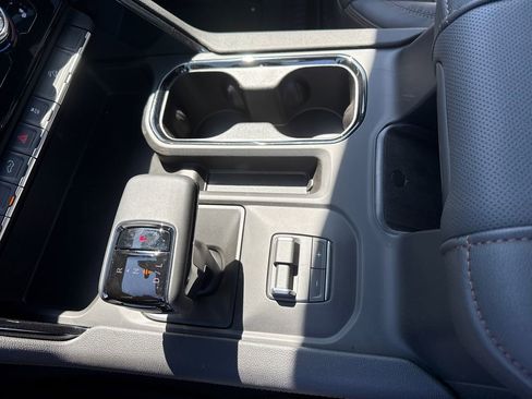 New 2026 GMC Sierra 1500 AT4 w/ AT4 Premium Package AWD/4WD image 27