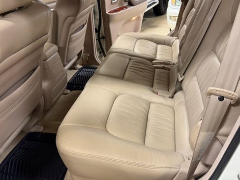 Used 2000 Lexus LX 470 4WD image 32