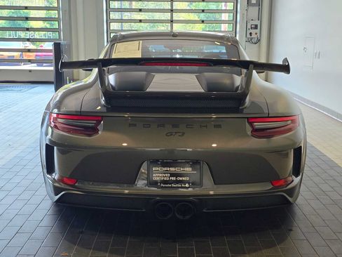 Used 2018 Porsche 911 GT3 RWD image 6