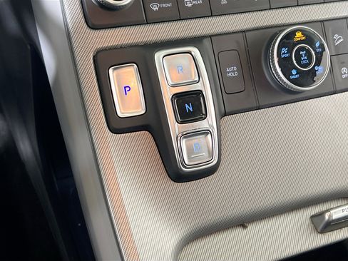 Used 2023 Hyundai Palisade SE image 17