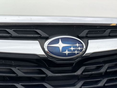 Used 2017 Subaru Forester 2.5i Touring AWD/4WD image 12