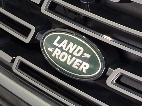 Certified 2026 Land Rover Range Rover Velar S AWD/4WD image 32
