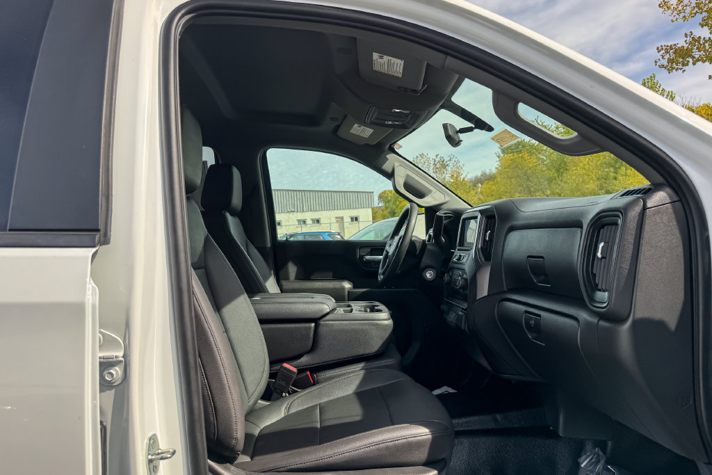 Used 2021 Chevrolet Silverado 1500 W/T w/ WT Value Package AWD/4WD image 10