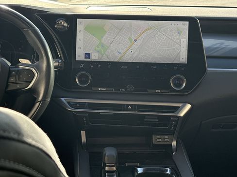 Used 2024 Lexus RX 350 image 29