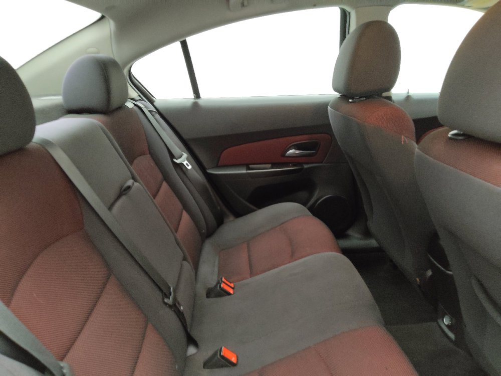 Used 2014 Chevrolet Cruze LT FWD image 19