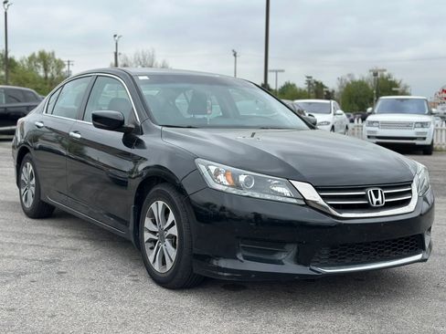 Used 2013 Honda Accord LX image 4