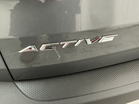 Used 2025 Ford Escape Active image 6