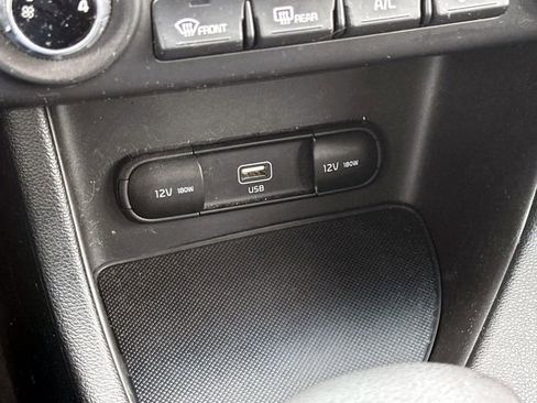 Used 2020 Kia Sportage LX image 26