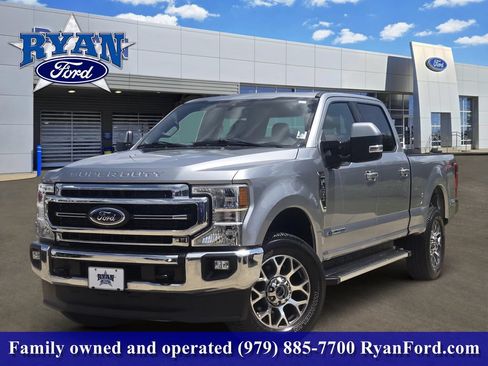 Certified 2022 Ford F250 Lariat w/ Lariat Ultimate Package AWD/4WD image 1