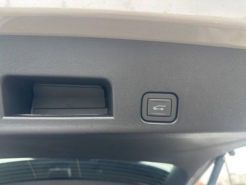 New 2026 Chevrolet Traverse Z71 image 29