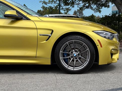 Used 2018 BMW M4 Coupe RWD image 35