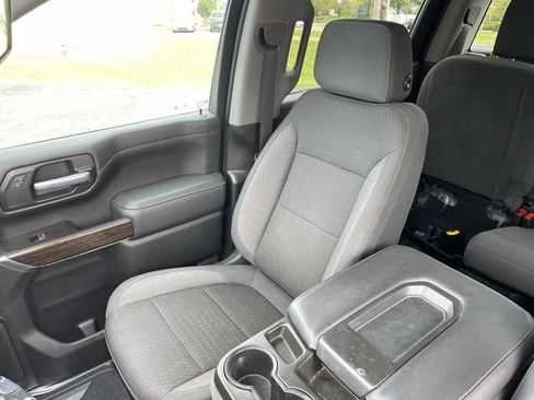 Used 2020 GMC Sierra 1500 SLE w/ SLE Value Package AWD/4WD image 23