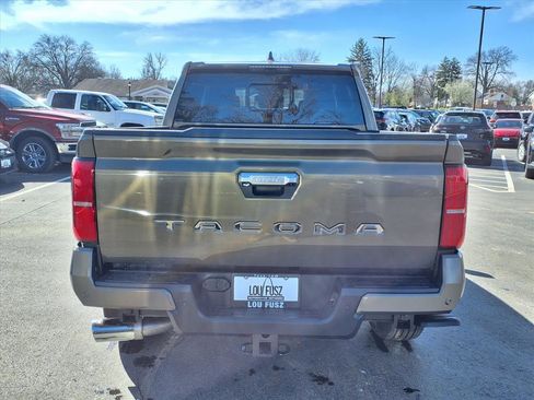 New 2026 Toyota Tacoma Limited AWD/4WD image 28