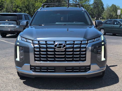 Used 2023 Hyundai Palisade Calligraphy image 9