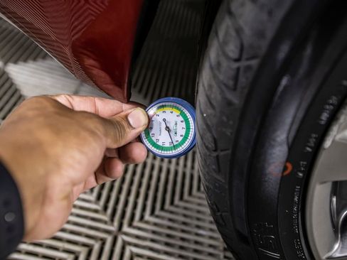 Used 2015 Lexus IS 250C image 49