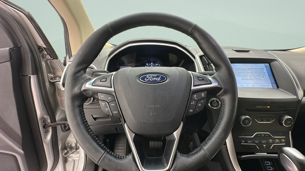 Used 2017 Ford Edge SEL w/ Equipment Group 201A AWD/4WD image 15