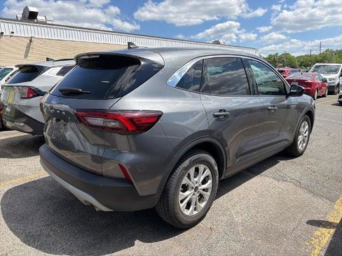 Certified 2024 Ford Escape Active FWD image 4