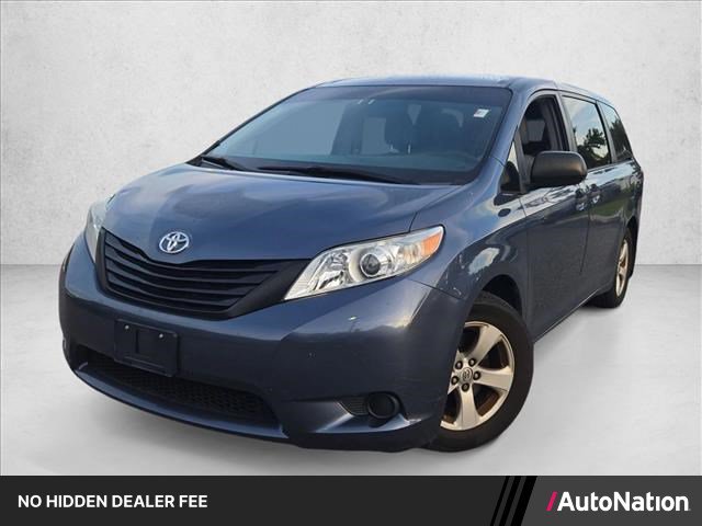 Used 2017 Toyota Sienna L FWD image 1