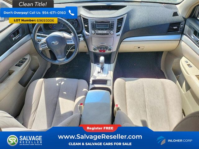 Used 2013 Subaru Outback 2.5i Premium AWD/4WD image 11