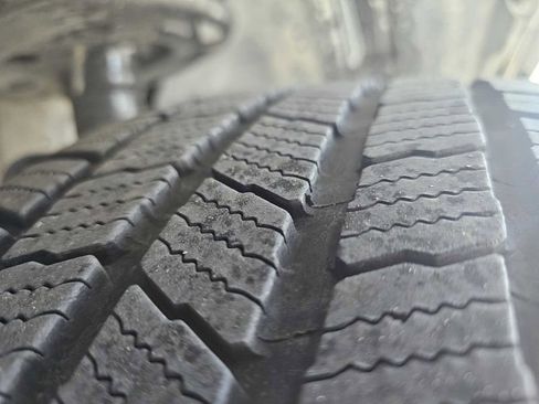 Used 2016 Ford Explorer Limited w/ Class II Trailer Tow Package image 48