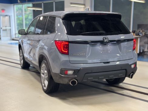 Used 2024 Honda Passport EX-L image 8