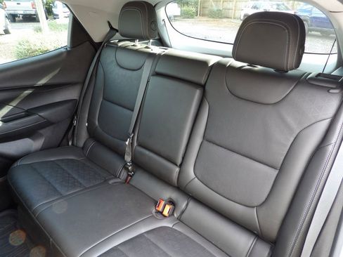 Used 2023 Chevrolet Bolt LT w/ Infotainment Package image 26