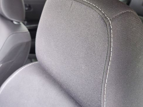 Used 2023 Nissan Pathfinder SV FWD image 18