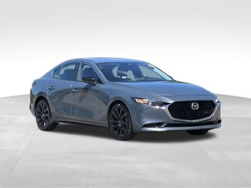 Used 2023 MAZDA MAZDA3 s FWD image 1