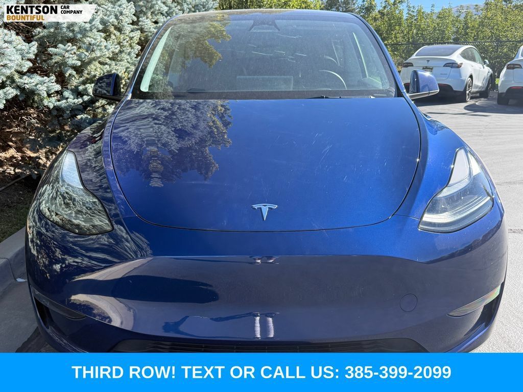 Used 2023 Tesla Model Y Long Range AWD/4WD image 2