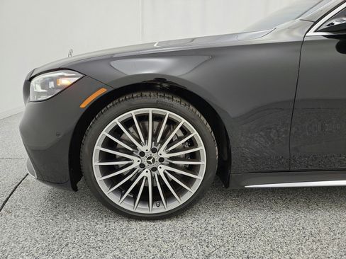 Certified 2023 Mercedes-Benz S 500 4MATIC image 17