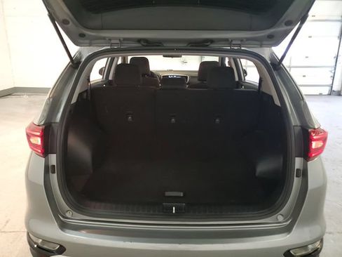 Used 2020 Kia Sportage LX AWD/4WD image 6