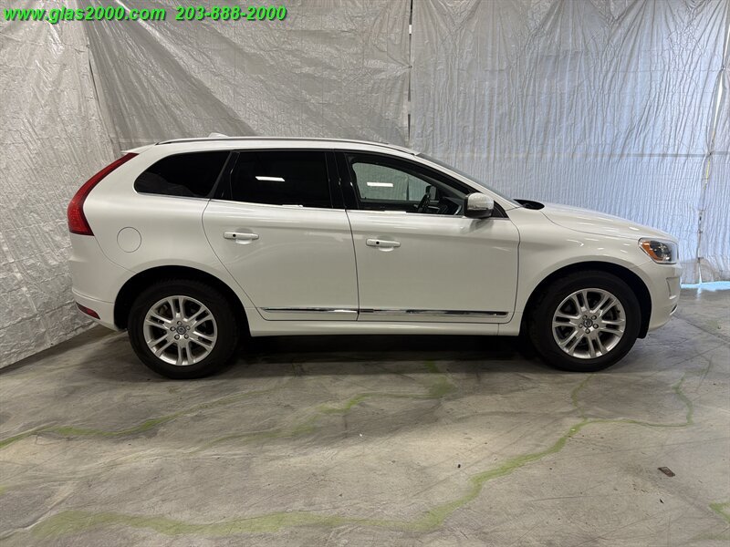 Used 2016 Volvo XC60 T5 Premier AWD/4WD image 14
