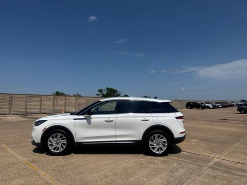 Used 2020 Lincoln Corsair FWD image 13