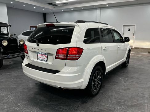 Used 2018 Dodge Journey SE w/ Connectivity Group image 5