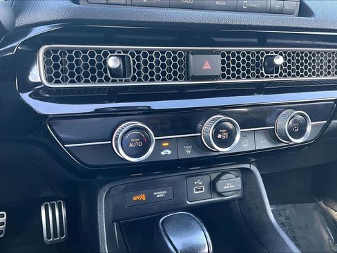 Used 2022 Honda Civic Sport image 30